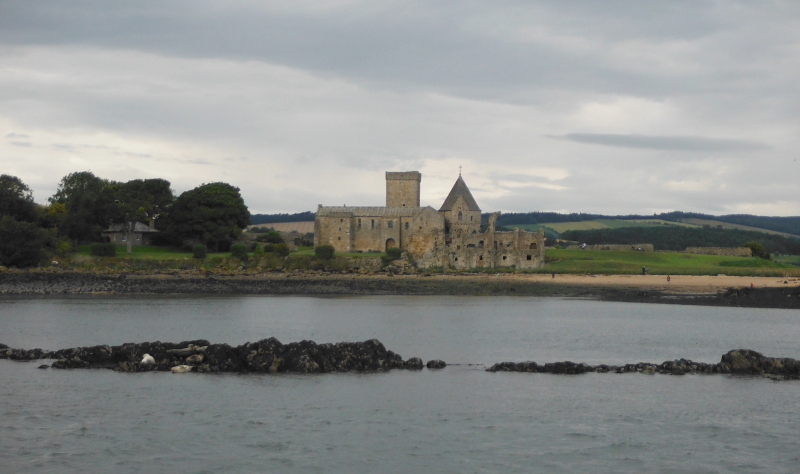  Inchcolm Abbey 