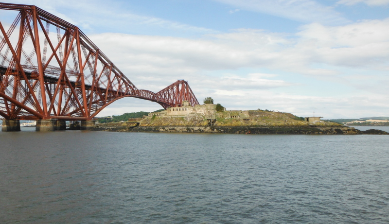  looking across to Inchgarvie 